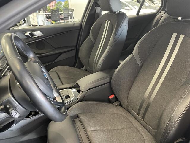 BMW 1-SERIE 118i Sport Line