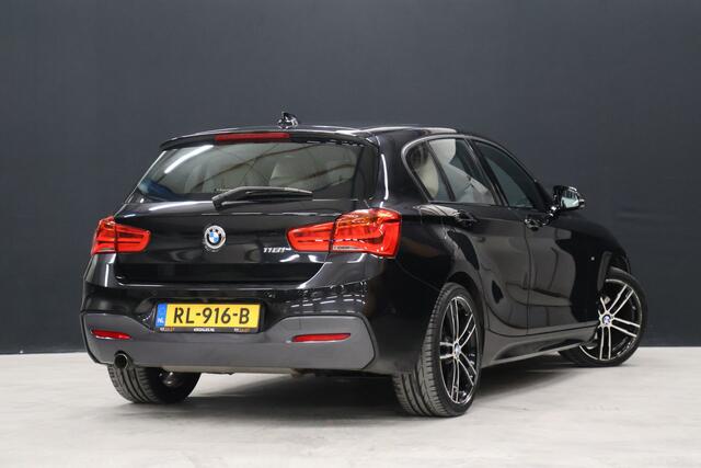 BMW 1-SERIE 118i M Sport [M-PAKKET, GROOT NAVIGATIE, CAMERA, VOL LEDER, STOELVERWARMING, PDC V+A, CRUISECONTROL, LED, CLIMATE CONTROL, NIEUWSTAAT]