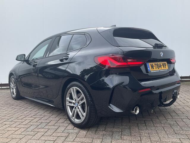BMW 1-SERIE 118d Business M-Sport Trekhaak Leder Carplay Sfeerverl Led Voll.Onderhouden!