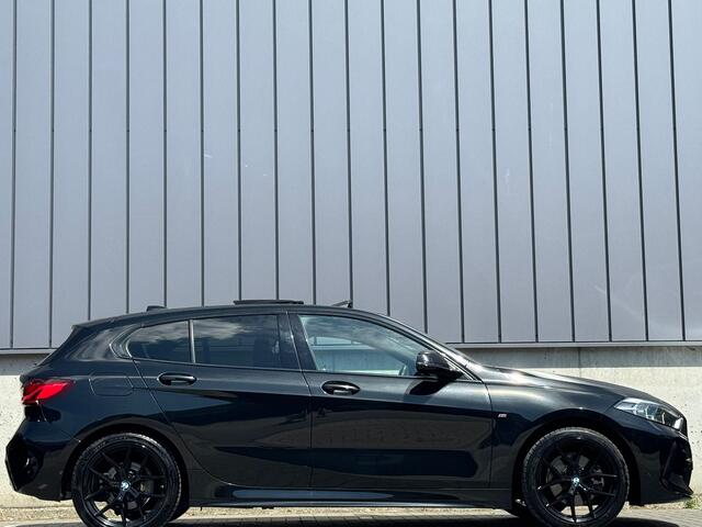 BMW 1-SERIE 118i 140PK Aut. M-Sport Shadow Pano M-Stoelen Memory