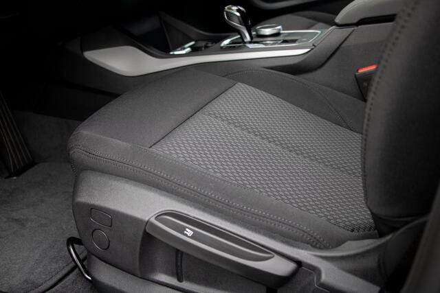BMW 1-SERIE 118i