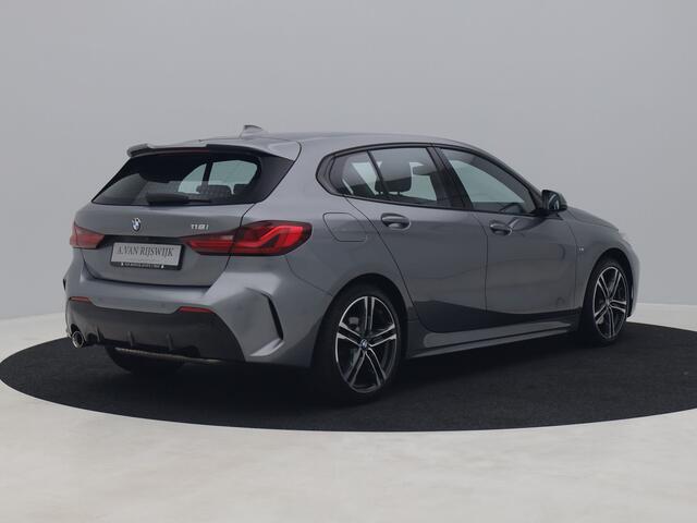 BMW 1-SERIE 118i M-Sport Executive | CAMERA | ADAPTIVE | NAVI
