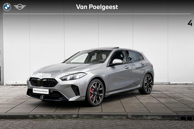 BMW 1-SERIE 120 M Sport M-Pro / Glazen dak / Getinte Ramen