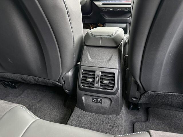 BMW 1-SERIE 120 M Sport M-Pro / Glazen dak / Getinte Ramen