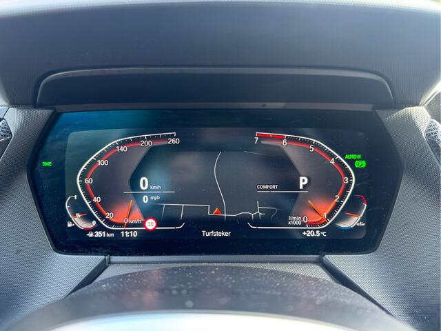 BMW 1-SERIE 118i Executive Edition Automaat Trekhaak/Navi/Clima/Cruise/LED