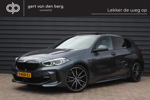 BMW 1-SERIE 118i High Executive - M SPORT - HEAD UP - H&K - PANODAK - CAMERA - CARPLAY -