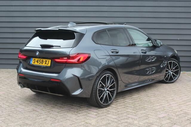 BMW 1-SERIE 118i High Executive - M SPORT - HEAD UP - H&K - PANODAK - CAMERA - CARPLAY -