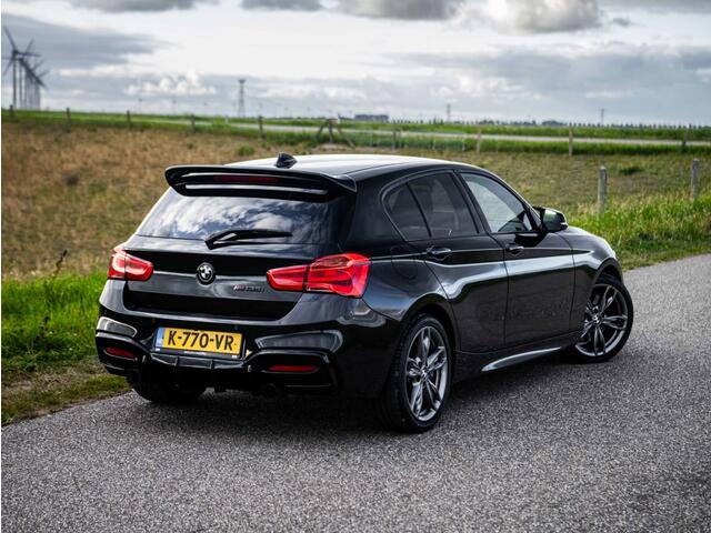 BMW 1-SERIE M135i LCI High Exe. Keyless Camera Stoelver.
