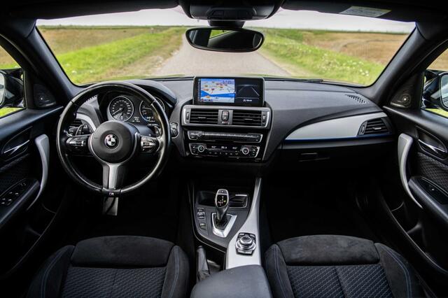 BMW 1-SERIE M135i LCI High Exe. Keyless Camera Stoelver.