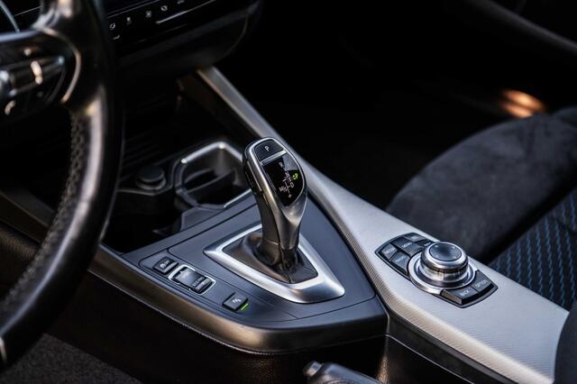 BMW 1-SERIE M135i LCI High Exe. Keyless Camera Stoelver.