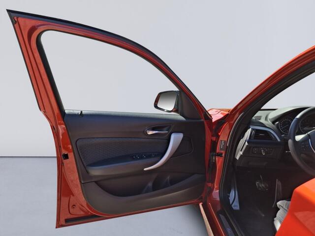 BMW 1-SERIE 118I M sport pakket Centennial High Execituve