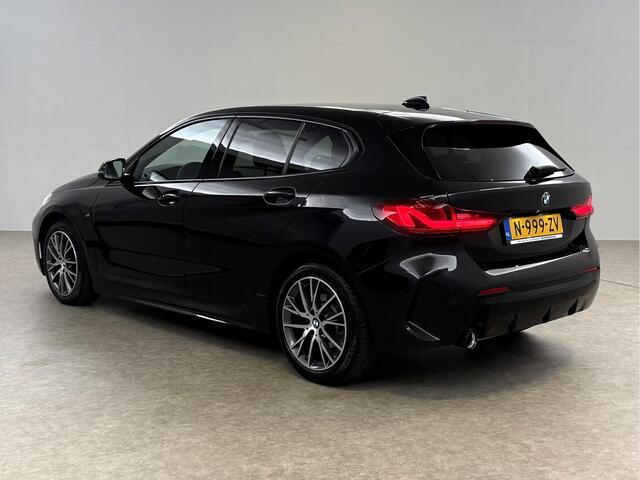 BMW 1-SERIE 118i M-sport Sfeerverl. LED Carplay Cruise Clima Virtual Navi PDC 17"LMV