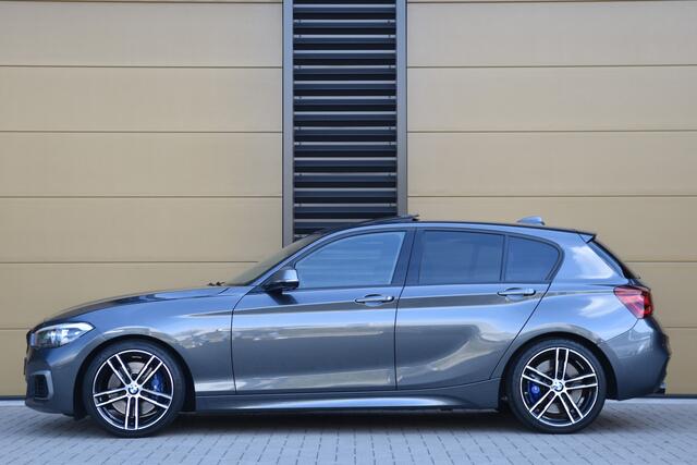 BMW 1-SERIE M140i High Executive * Elektrische stoelen * Harman Kardon * DAB * Leder * Grootlichtassistent *