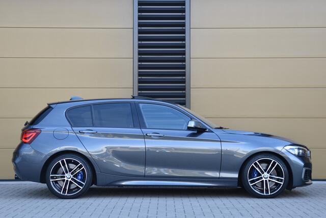 BMW 1-SERIE M140i High Executive * Elektrische stoelen * Harman Kardon * DAB * Leder * Grootlichtassistent *