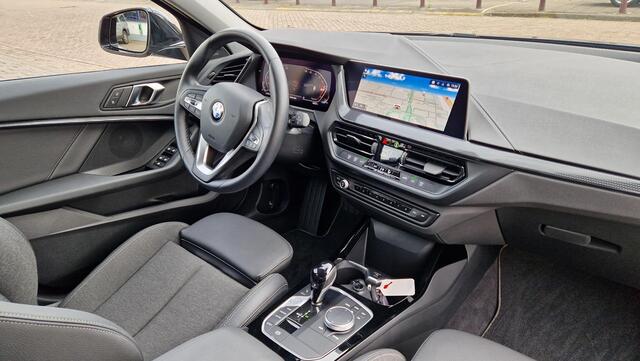 BMW 1-SERIE 118i