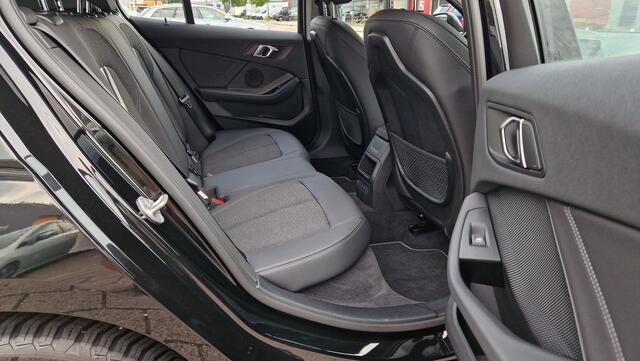 BMW 1-SERIE 118i