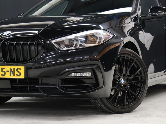 BMW 1-SERIE 118i Sport Line [APPLE CARPLAY, ANDROID, CAMERA, HALF LEDER, HiFi SOUNDSYSTEM, CRUISE, PDC V+A, CLIMATE, NIEUWSTAAT]