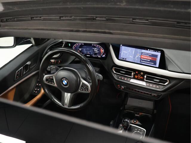 BMW 1-SERIE 128ti High Executive [M-CONTOURSTOEL, SCHUIFKANTELDAK, HARMAN KARDON, M-SPOILER, STOELVERWARMING, M-SPORT STEERING, NIEUWSTAAT]