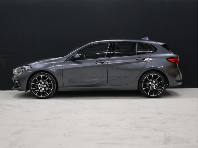 BMW 1-SERIE 118i Executive Edition [APPLE CARPLAY/ANDROID AUTO, LED DIMLICHT, CRUISE CONTROL, SPORTSTOELEN, PARKEERSENSOR, NIEUWSTAAT]