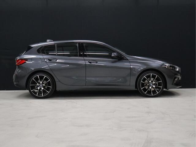 BMW 1-SERIE 118i Executive Edition [APPLE CARPLAY/ANDROID AUTO, LED DIMLICHT, CRUISE CONTROL, SPORTSTOELEN, PARKEERSENSOR, NIEUWSTAAT]