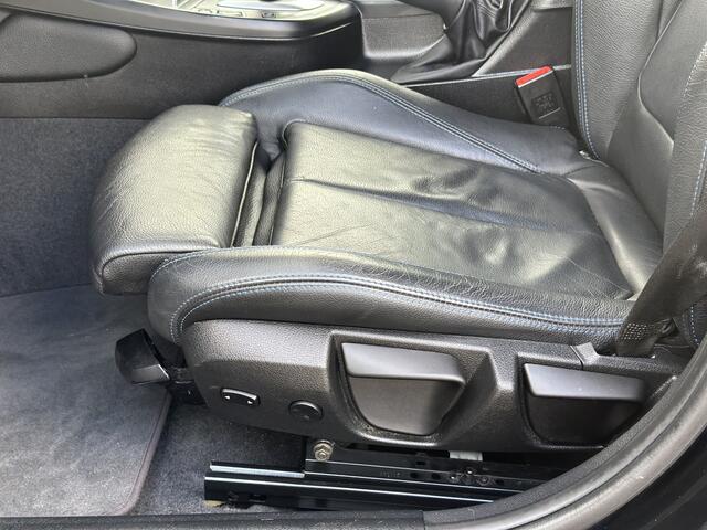 BMW 1-SERIE 118i Edition M Sport Shadow High Executive 136pk | Automaat | Bluetooth | LED koplampen | Parkeersensoren voor en achter | Voorstoelen verwarmd | Dealer onderhouden!