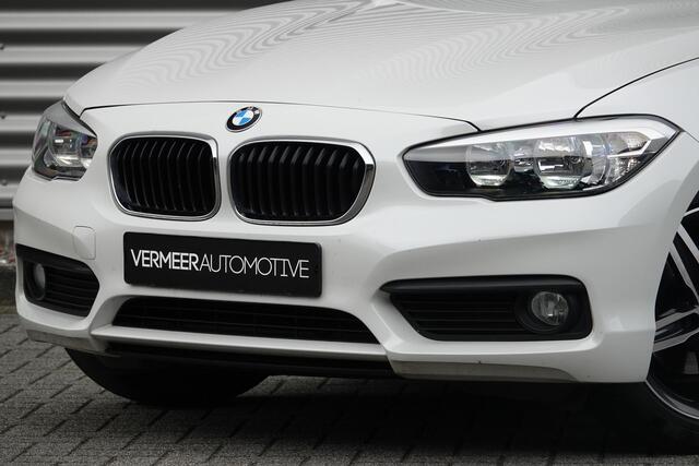 BMW 1-SERIE 118i Corporate Lease Essential | Leder | Navi | Bluetooth |