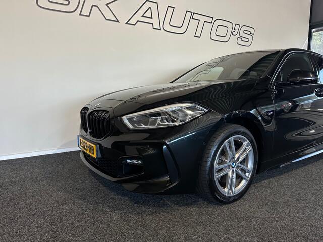 BMW 1-SERIE 118I BNS EDITION M-PAKKET l LED l CAMERA l 17INCH l PDC l