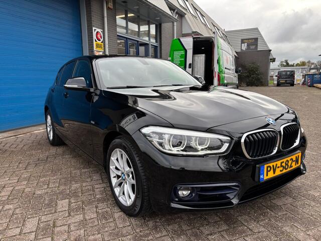 BMW 1-SERIE 118I EXECUTIVE