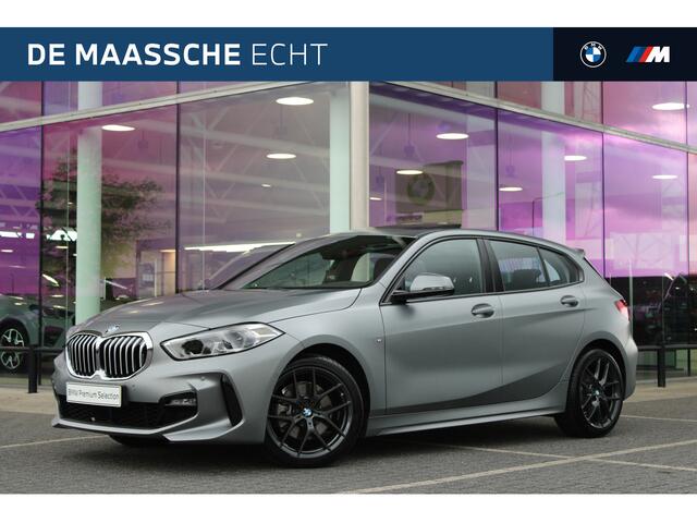 BMW 1-SERIE 118i M Sport Automaat / Panoramadak / Sportstoelen / Achteruitrijcamera / LED / Live Cockpit Professional / M Sportonderstel