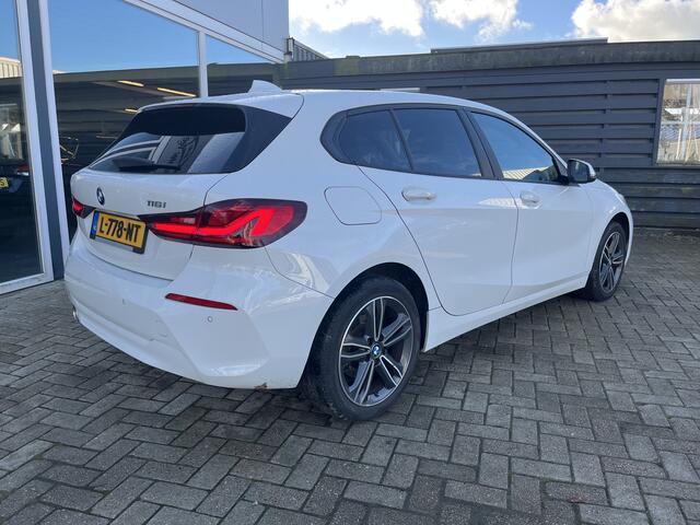 BMW 1-SERIE 116i Business Edition / Clima / Virtual / Led / Pdc 50%deal 8975 ACTIE
