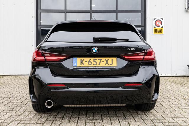 BMW 1-SERIE 118i M Sport Executive Edition ?Stoelverw?18inch?NAV