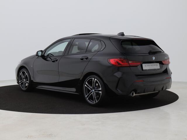 BMW 1-SERIE 118i M-Sport | PANO | CAMERA | STOEL- EN STUURVERW.