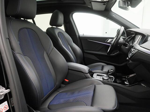BMW 1-SERIE 118i M-Sport | PANO | CAMERA | STOEL- EN STUURVERW.