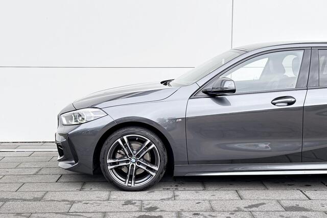 BMW 1-SERIE 118i High Executive