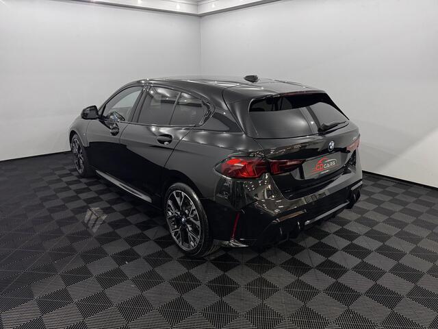BMW 1-SERIE 120 M Sport Half leder, 360 Camera, Navi, Keyless start, Head-up display, Cruise control adaptief, 3 jaar garantie