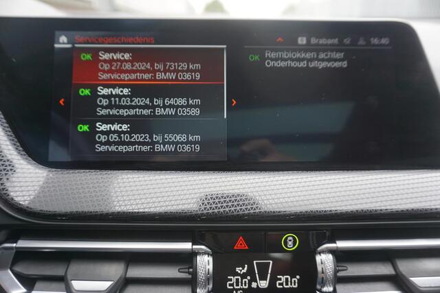 BMW 1-SERIE 118i 140PK Sport-line/Panodak/Camera/ParkingPack/ Dealeronderhouden.