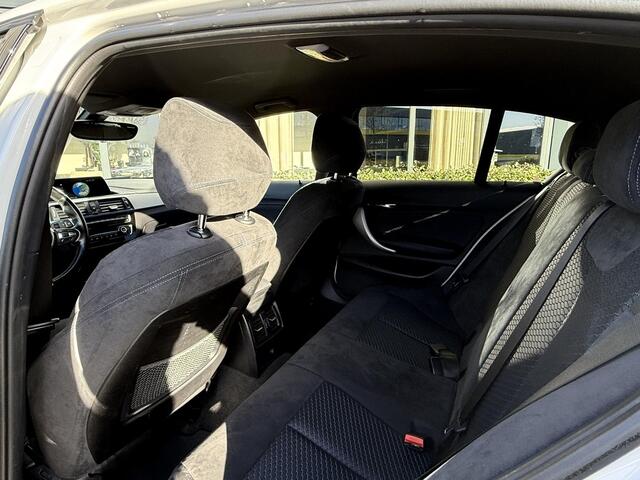 BMW 1-SERIE 118i M-Sport Shadow Aut./ Black/ LED/ HK