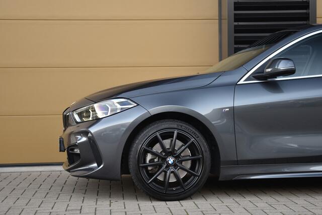 BMW 1-SERIE 120i M-Sport Edition * LED * M-Sportpakket * M-Onderstel *