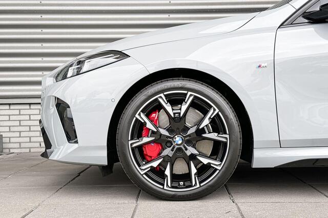 BMW 1-SERIE 123 xDrive / M Sport Pro / Premium Pack / Harman-Kardon sound system