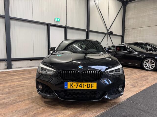 BMW 1-SERIE 118i Edition M Sport Shadow High Executive
