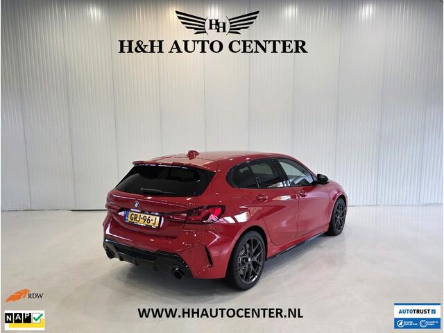 BMW 1-SERIE M135i xDrive M Performance |Fabrieksgarantie|1e eigenaar|