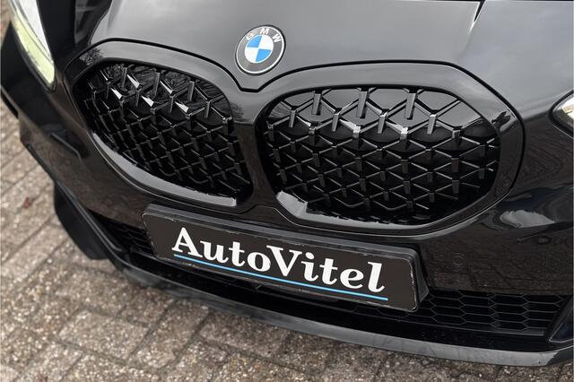 BMW 1-SERIE 118i M-Sport | Stoelverwarming | Live Cockpit Prof. | Carplay | PDC V & A
