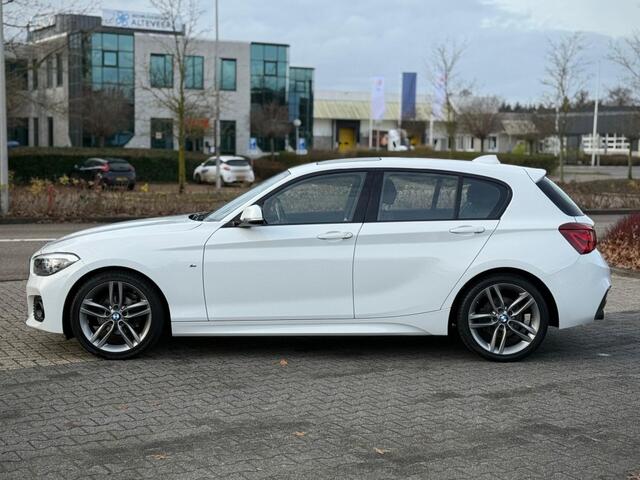 BMW 1-SERIE 118 A/T M SPORT OPEN DAK SPORT STOELEN STOELVERW. NL-AUTO