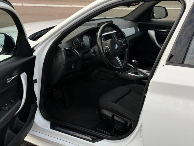 BMW 1-SERIE 118 A/T M SPORT OPEN DAK SPORT STOELEN STOELVERW. NL-AUTO