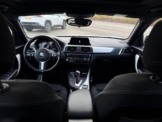 BMW 1-SERIE 118 A/T M SPORT OPEN DAK SPORT STOELEN STOELVERW. NL-AUTO
