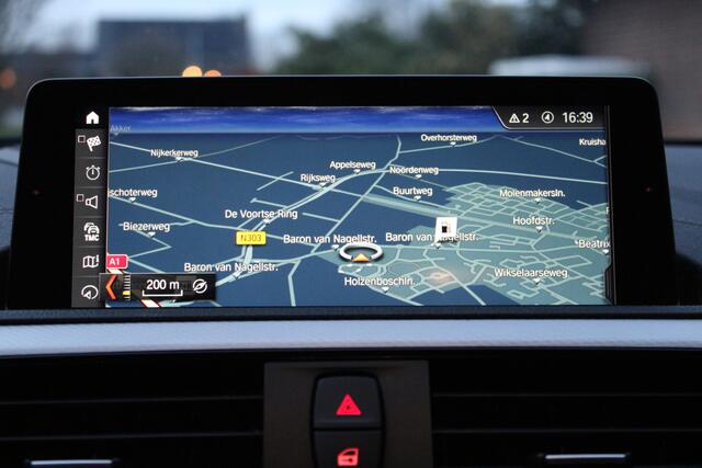 BMW 1-SERIE 116d Corporate Executive LED GR. NAVI M-SPORT 5-DRS 187000KM!!!