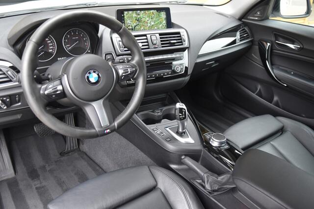BMW 1-SERIE 118i Centennial High Executive * LED * Sportline * Harman Kardon * M-Stuurwiel *