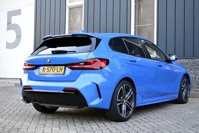 BMW 1-SERIE 118i M-Sport Rijklaarprijs-Garantie Navigatie Led Apple carplay Camera Electr Klep Trekhaak
