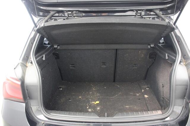 BMW 1-SERIE 118i Executive M-Sport Automaat - Navi, Clima, Cruise