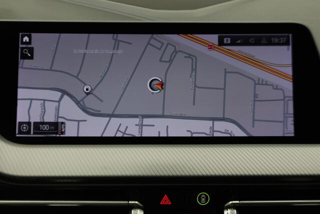 BMW 1-SERIE 128ti Business Edition M Sport Panoramadak, M-Sportstoelen, Stoelverwarming, LED, Apple Carplay, 19"